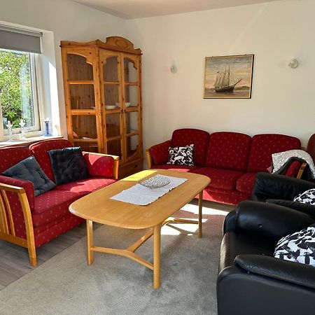 Mandal Apartment Mit Moeglichkeit Ein Boot Zu Benutzen Und Angeln Luaran gambar