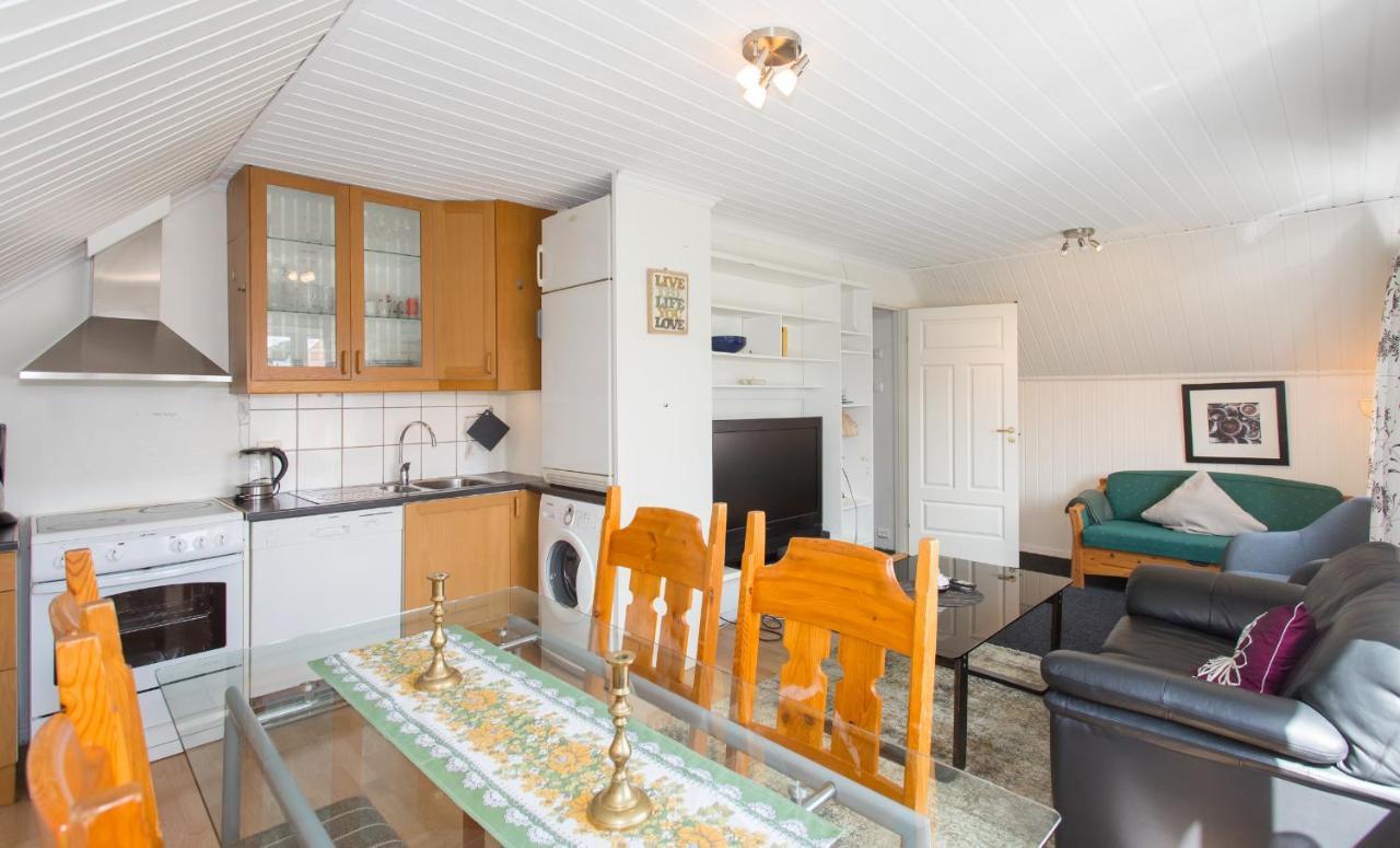 Mandal Apartment Mit Moeglichkeit Ein Boot Zu Benutzen Und Angeln Luaran gambar