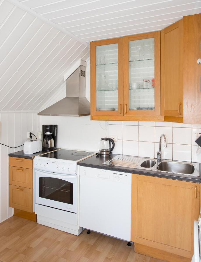 Mandal Apartment Mit Moeglichkeit Ein Boot Zu Benutzen Und Angeln Luaran gambar