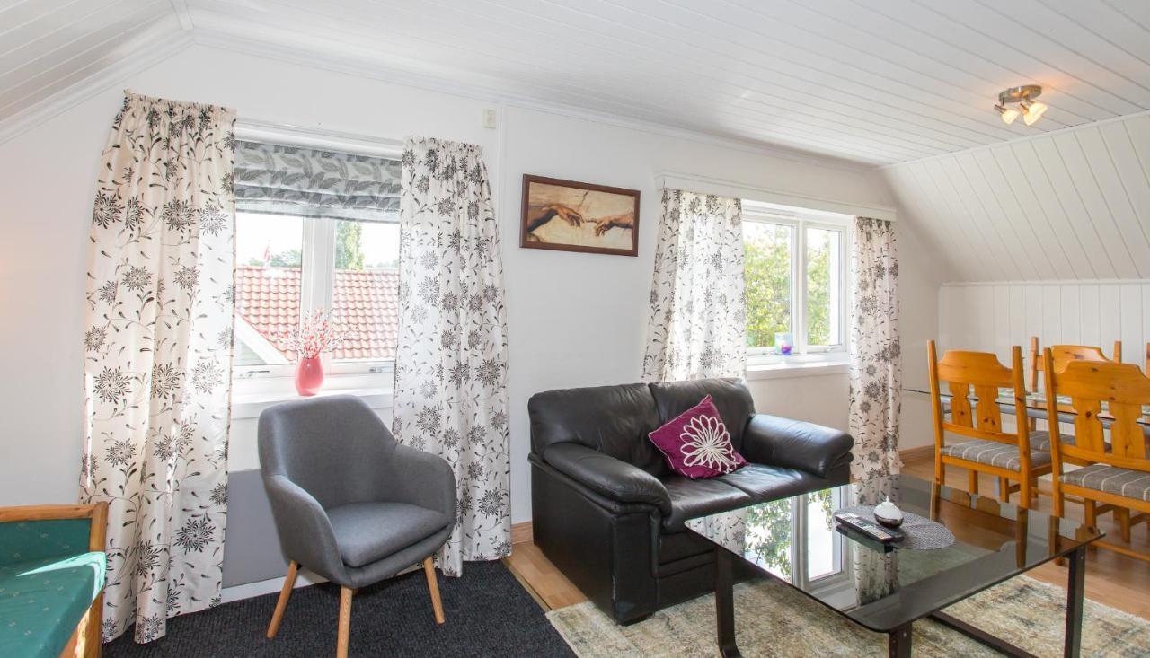 Mandal Apartment Mit Moeglichkeit Ein Boot Zu Benutzen Und Angeln Luaran gambar