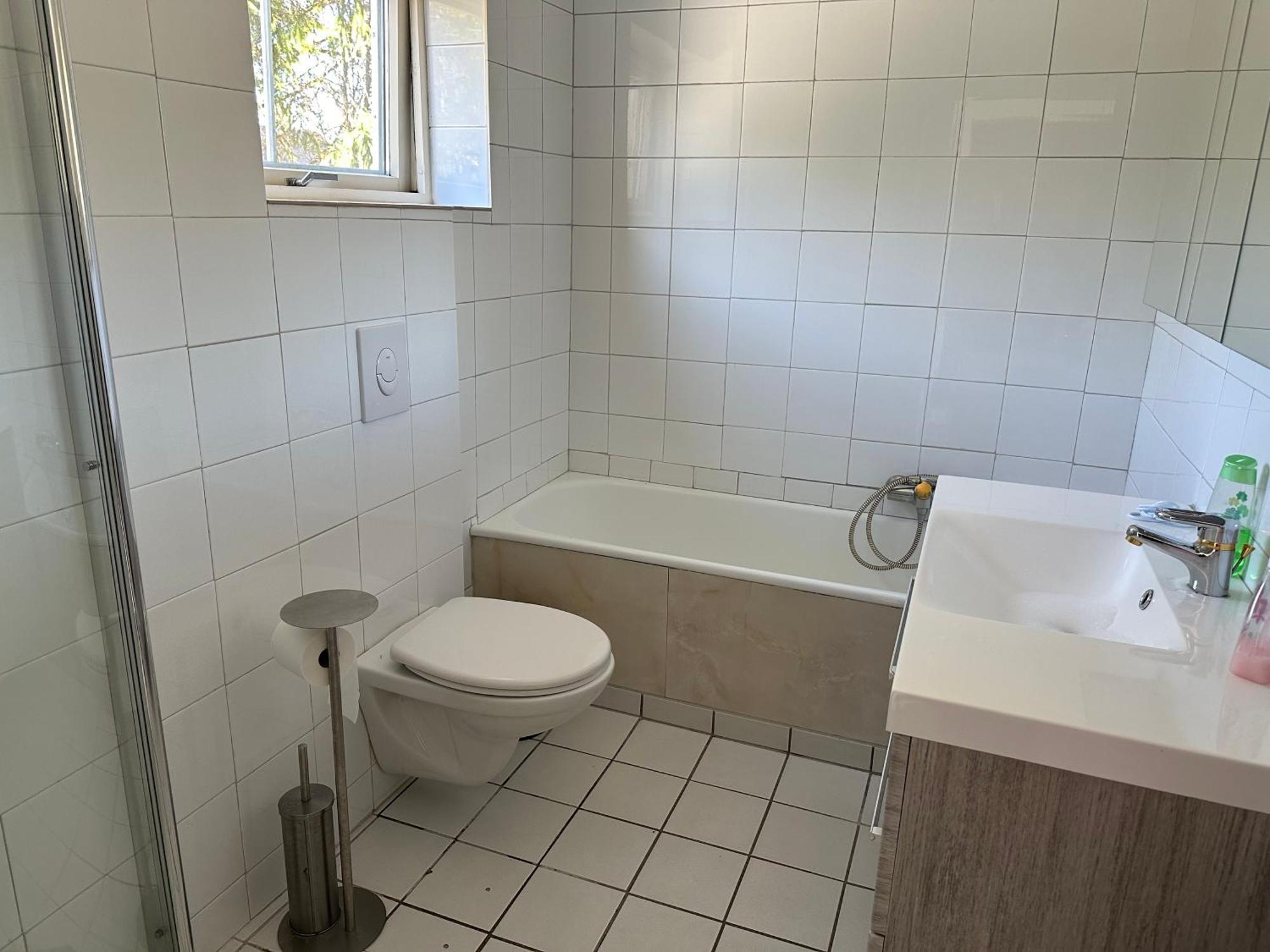 Mandal Apartment Mit Moeglichkeit Ein Boot Zu Benutzen Und Angeln Luaran gambar
