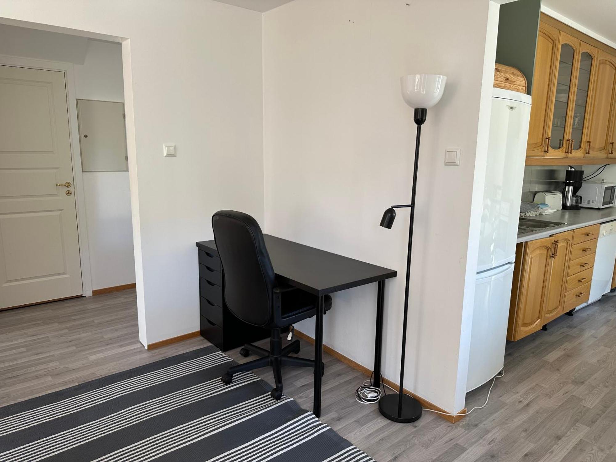 Mandal Apartment Mit Moeglichkeit Ein Boot Zu Benutzen Und Angeln Luaran gambar
