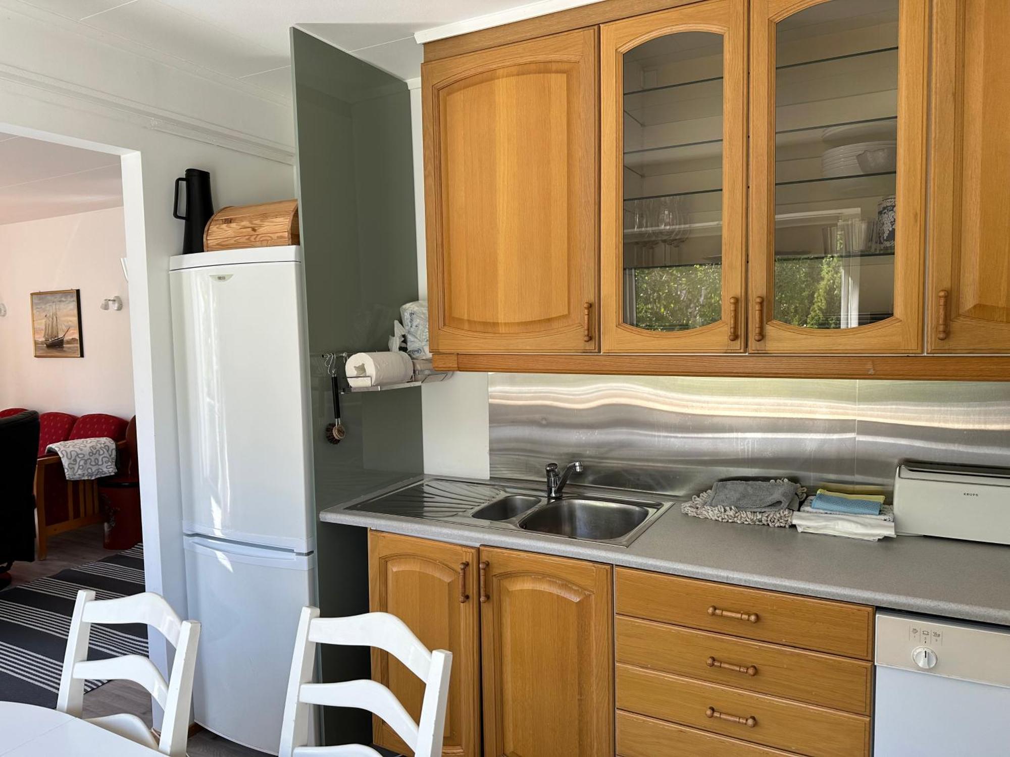 Mandal Apartment Mit Moeglichkeit Ein Boot Zu Benutzen Und Angeln Luaran gambar